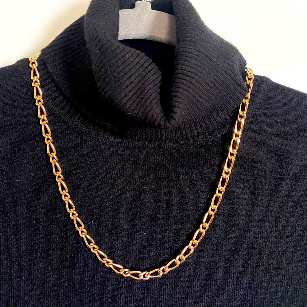 Banana Republic thick gold tone chain necklace